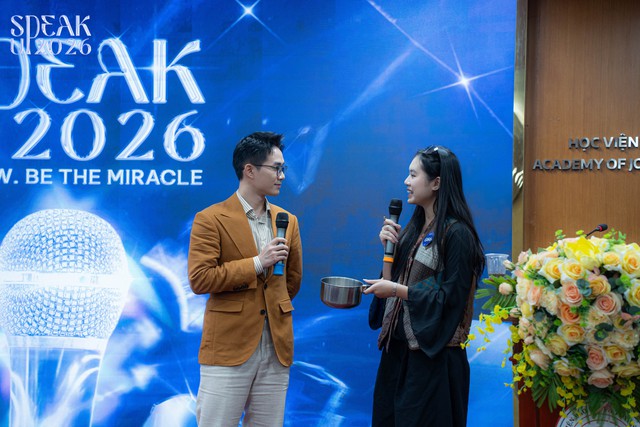 D&agrave;n th&iacute; sinh SPEAK UP 2026 khoe trọn t&agrave;i năng tại v&ograve;ng Sơ loại- Ảnh 4.