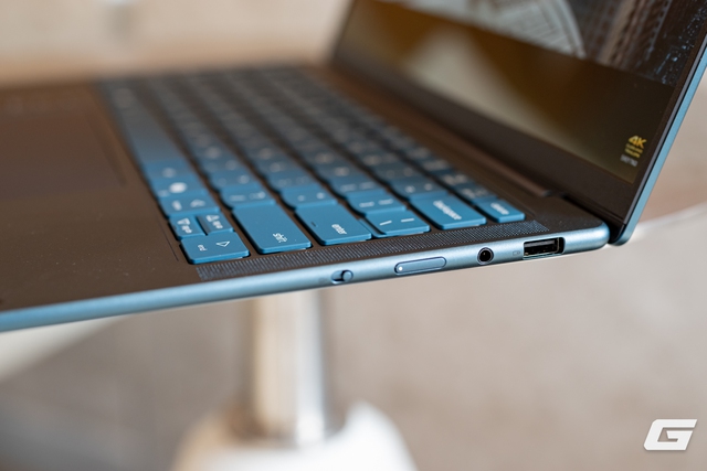 Trải nghiệm Lenovo Yoga Slim 7 Gen 10: Mỏng nhẹ, mạnh mẽ, &ldquo;đủ chuẩn&rdquo; AI PC cho d&acirc;n s&aacute;ng tạo, l&agrave;m việc- Ảnh 8.