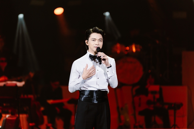 Nam ca sĩ phải hủy show ở H&agrave; Nội: Khẳng định vị thế divo mới với 2000 người tại TP.HCM- Ảnh 1.