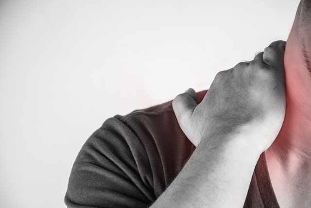 Ăn xong m&oacute;n lẩu vịt hầm gừng th&igrave; đau cổ họng, người đ&agrave;n &ocirc;ng ngo&agrave;i 40 tuổi tử vong v&igrave; xuất huyết n&atilde;o: Chuyện g&igrave; đ&atilde; xảy ra?- Ảnh 2.