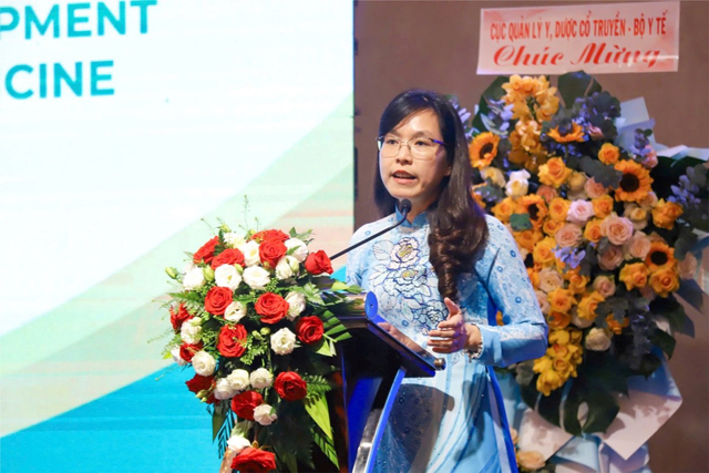 Viện Y Dược học Dân tộc TP. Hồ Chí Minh : Nửa thế kỷ khơi nguồn tinh hoa và hành trình nâng tầm Y học cổ truyền Việt- Ảnh 3. Viện Y Dược học Dân tộc TP. Hồ Chí Minh : Nửa thế kỷ khơi nguồn tinh hoa và hành trình nâng tầm Y học cổ truyền Việt- Ảnh 3.