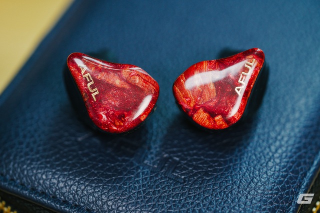 Look Back 2025: Một năm cực kỳ s&ocirc;i động của thị trường tai nghe - C&ocirc;ng nghệ mới mọc l&ecirc;n như nấm, "đồ ngon" th&igrave; ng&agrave;y c&agrave;ng rẻ- Ảnh 9.