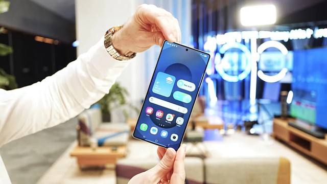 Samsung c&acirc;n nhắc sử dụng tấm nền OLED của Trung Quốc cho d&ograve;ng Galaxy S sắp tới của họ- Ảnh 2.