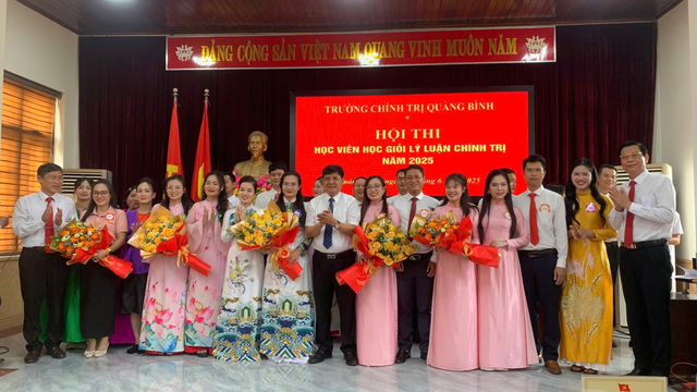 Phát huy vai trò của đội ngũ giảng viên Trường Chính trị Lê Duẩn tỉnh Quảng Trị với công cuộc phòng, chống tham nhũng của Đảng hiện nay- Ảnh 1. Phát huy vai trò của đội ngũ giảng viên Trường Chính trị Lê Duẩn tỉnh Quảng Trị với công cuộc phòng, chống tham nhũng của Đảng hiện nay- Ảnh 1.