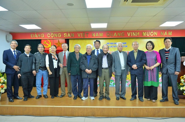 Câu lạc bộ Ảnh báo chí – Hội Nhà báo Việt Nam tổng kết hoạt động năm 2025- Ảnh 7. Câu lạc bộ Ảnh báo chí – Hội Nhà báo Việt Nam tổng kết hoạt động năm 2025- Ảnh 7.