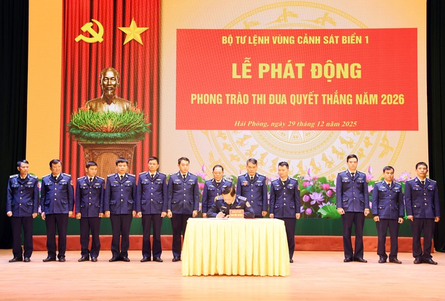Bộ Tư lệnh V&ugrave;ng Cảnh s&aacute;t biển 1 ph&aacute;t động thi đua &ldquo;Đo&agrave;n kết, kỷ cương, đột ph&aacute;, s&aacute;ng tạo, quyết thắng&rdquo;- Ảnh 3.