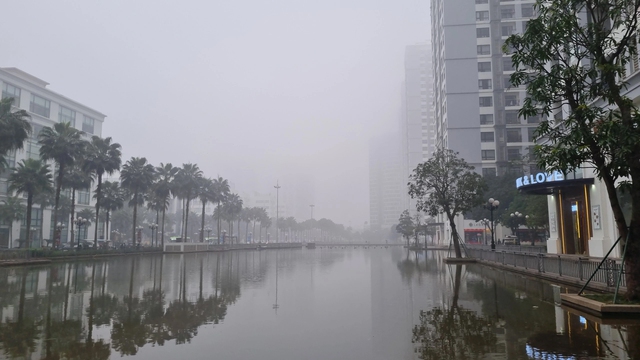 H&agrave; Nội &ocirc; nhiễm kh&ocirc;ng kh&iacute; k&eacute;o d&agrave;i, BS chỉ r&otilde; ai đang bị bụi mịn tấn c&ocirc;ng nhiều nhất- Ảnh 1.