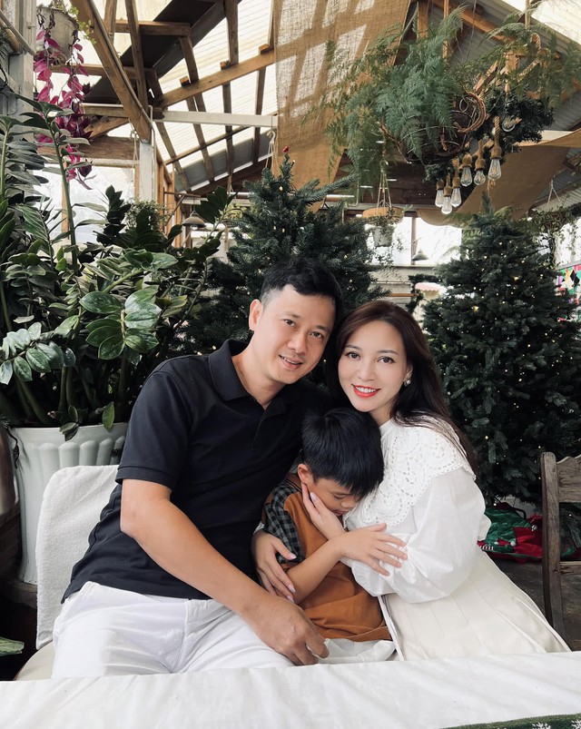 Ph&uacute; b&agrave; ở Penthouse triệu đ&ocirc; giữa S&agrave;i th&agrave;nh cưới lại sau 20 năm kết h&ocirc;n- Ảnh 5.