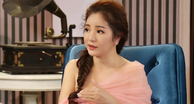 Nữ nghệ sĩ cả nước biết mặt gửi về 2500 USD: "T&ocirc;i kh&ocirc;ng k&ecirc;u gọi từ thiện, b&acirc;y giờ nhạy cảm lắm"- Ảnh 2.