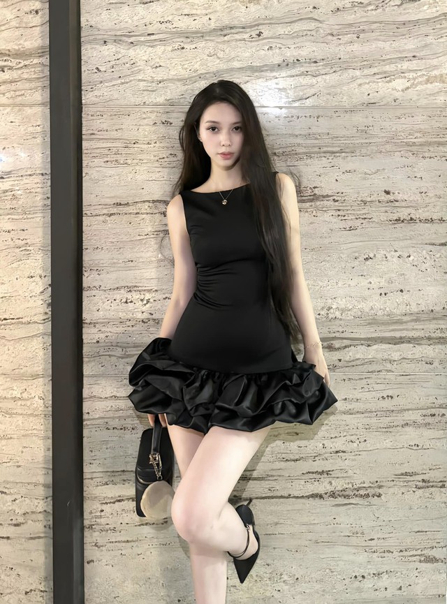 Cô gái công khai nắm tay, tình tứ với Huỳnh Anh đang viral là ai?- Ảnh 8.