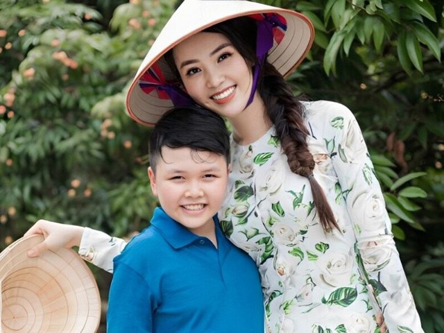 MC - Á hậu lấy chồng là đại gia kín tiếng, đẹp xuất sắc sau 2 tháng sinh con ở tuổi U40- Ảnh 2. MC - Á hậu lấy chồng là đại gia kín tiếng, đẹp xuất sắc sau 2 tháng sinh con ở tuổi U40- Ảnh 2.