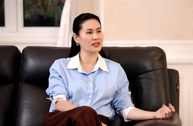 1 nam nghệ sĩ nói về cảnh tắm cho Thân Thúy Hà: "Nhiều người nói muốn được như tôi"- Ảnh 1. 1 nam nghệ sĩ nói về cảnh tắm cho Thân Thúy Hà: "Nhiều người nói muốn được như tôi"- Ảnh 1.