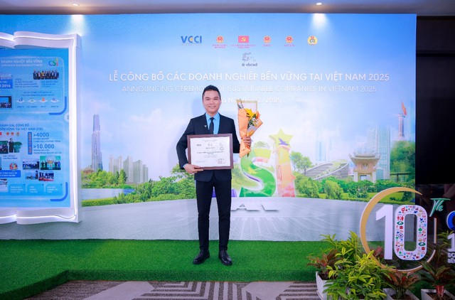 Herbalife Việt Nam được Liên đoàn Thương mại và Công nghiệp Việt Nam vinh danh Top 100 Doanh Nghiệp Bền Vững Việt Nam 2025- Ảnh 2.