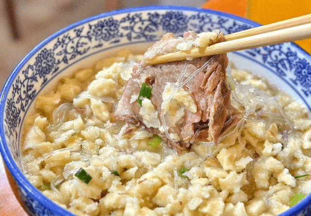 Bỏ t&uacute;i 8 m&oacute;n ngon "giấu k&iacute;n" ở H&agrave;m Dương: Ăn một miếng l&agrave; thấy cả ng&agrave;n năm lịch sử, kh&aacute;ch du lịch s&agrave;nh sỏi mới biết đường t&igrave;m- Ảnh 1.