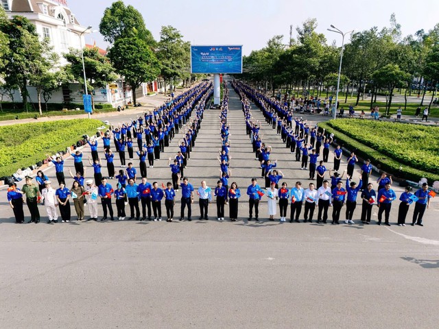 Lễ trao Giải thưởng T&igrave;nh nguyện Quốc gia & Tuổi trẻ s&aacute;ng tạo 2025- Ảnh 5.