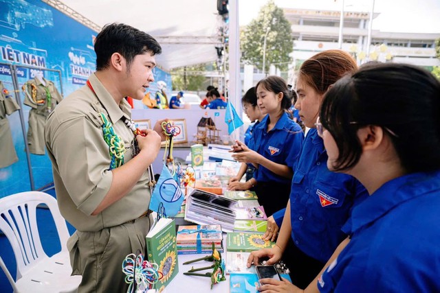 Lễ trao Giải thưởng T&igrave;nh nguyện Quốc gia & Tuổi trẻ s&aacute;ng tạo 2025- Ảnh 7.