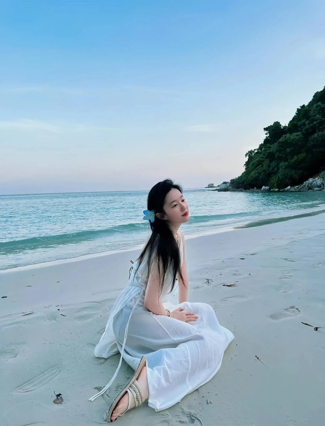 Lưu Diệc Phi trẻ hẳn ra v&agrave;i tuổi nhờ giảm 7kg: Tiết lộ mẹo siết c&acirc;n 5 ng&agrave;y kh&ocirc;ng nh&atilde;o cơ lại c&ograve;n giữ l&agrave;n da mochi kh&ocirc;ng nếp nhăn- Ảnh 6.