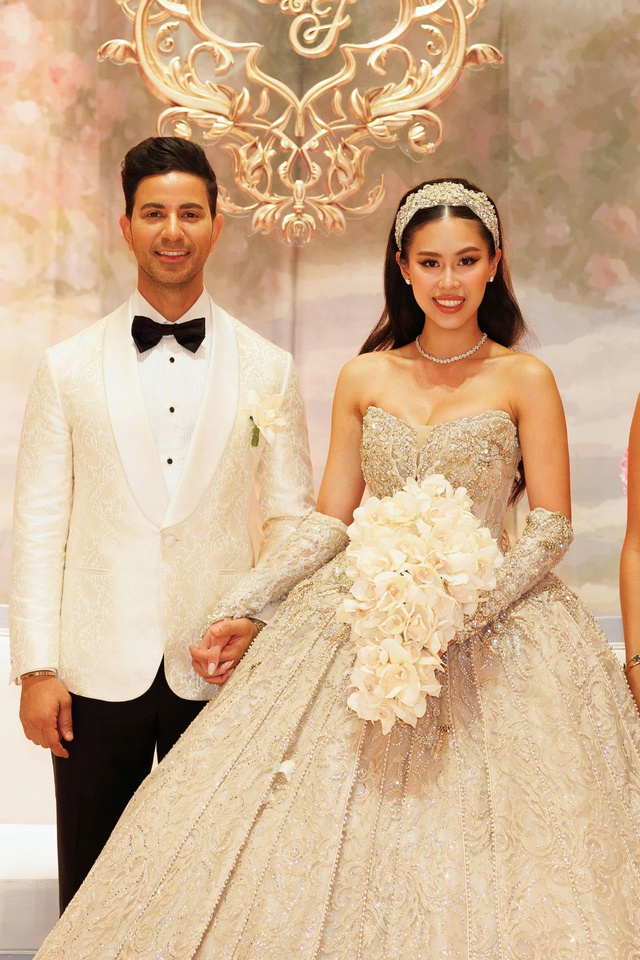 Lạ đời như tỷ ph&uacute; Việt Nam, giao hết quyền h&agrave;nh cho vợ, đ&aacute;m cưới con g&aacute;i tiết lộ "cơ cấu gia đ&igrave;nh" khiến người ta nể phục- Ảnh 3.