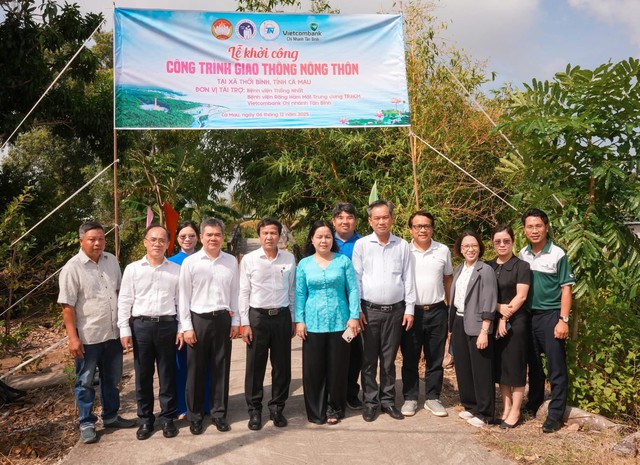 Bệnh viện Thống Nhất phối hợp tổ chức tầm soát sức khỏe và hỗ trợ an sinh xã hội tại Cà Mau- Ảnh 1. Bệnh viện Thống Nhất phối hợp tổ chức tầm soát sức khỏe và hỗ trợ an sinh xã hội tại Cà Mau- Ảnh 1.