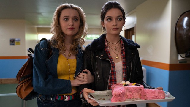 Xem Sex Education, nước mắt t&ocirc;i chảy d&agrave;i v&igrave; su&yacute;t nữa đ&atilde; đẩy cuộc đời con m&igrave;nh v&agrave;o ng&otilde; cụt m&agrave; kh&ocirc;ng hề hay biết- Ảnh 1.