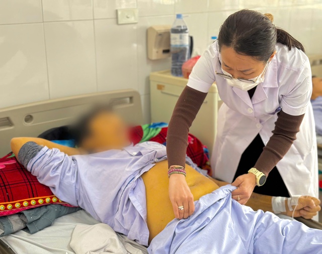 Người đ&agrave;n &ocirc;ng Hải Ph&ograve;ng h&ocirc;n m&ecirc; gan, suy thận sau khi tự &yacute; l&agrave;m 1 điều- Ảnh 1.