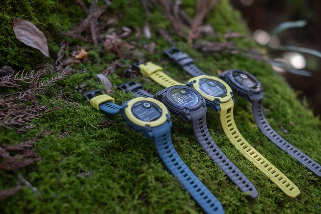 Garmin Instinct 3 Series có mặt tại Việt Nam: Siêu bền, bộ màu giới hạn, màn hình AMOLED sắc nét - Ảnh 2.