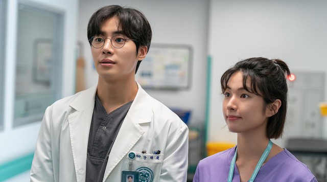 Gen Z tin lời khuyên trên TikTok hơn tin bác sĩ- Ảnh 1. Gen Z tin lời khuyên trên TikTok hơn tin bác sĩ- Ảnh 1.