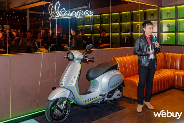 Đây là Vespa Sprint Tech: Thiết kế kinh điển của người Ý hướng tới giới trẻ Việt, có tính năng công nghệ giúp "khoe" xe tinh tế- Ảnh 1. Đây là Vespa Sprint Tech: Thiết kế kinh điển của người Ý hướng tới giới trẻ Việt, có tính năng công nghệ giúp "khoe" xe tinh tế- Ảnh 1.