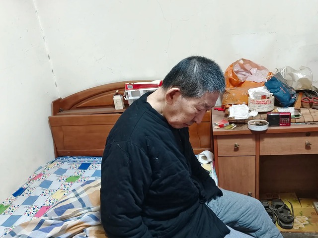 Chị giúp việc bỗng giàu lên chóng vánh sau khi bố chồng đột ngột qua đời, chúng tôi suy sụp khi biết sự thật- Ảnh 1. Chị giúp việc bỗng giàu lên chóng vánh sau khi bố chồng đột ngột qua đời, chúng tôi suy sụp khi biết sự thật- Ảnh 1.