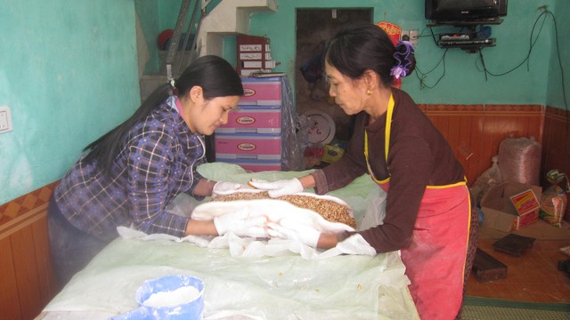 Thăm l&agrave;ng b&aacute;nh kẹo truyền thống Cổ Ho&agrave;ng- Ảnh 2.