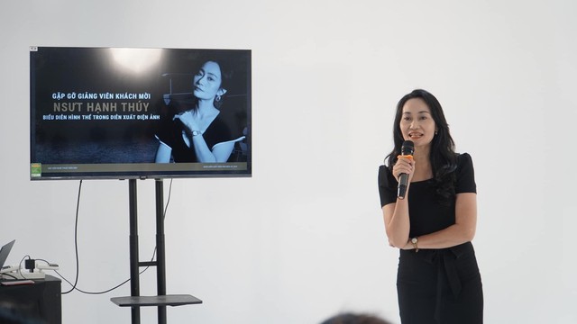 Nữ NSƯT cả nước biết mặt bị khán giả nói: "Chừng nào thì bà biến ra khỏi bộ phim này?"- Ảnh 3. Nữ NSƯT cả nước biết mặt bị khán giả nói: "Chừng nào thì bà biến ra khỏi bộ phim này?"- Ảnh 3.