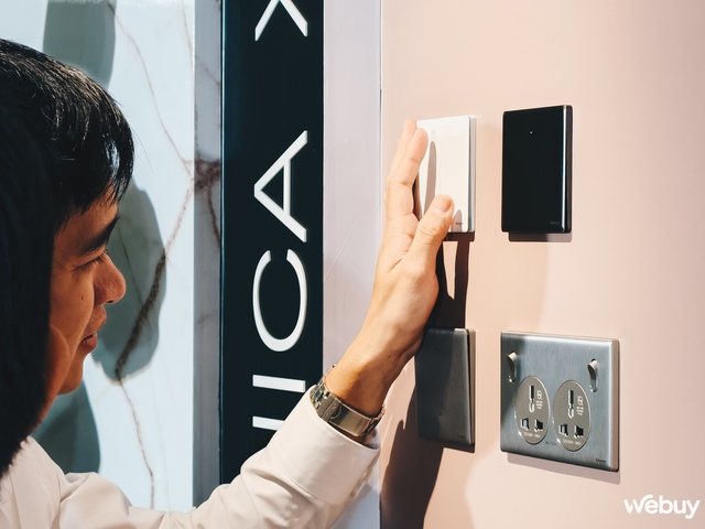 Schneider Electric ra mắt loạt ổ cắm và công tắc "sang-xịn-mịn" tại Việt Nam: Thiết kế siêu mỏng, chất liệu thép không gỉ- Ảnh 9. Schneider Electric ra mắt loạt ổ cắm và công tắc "sang-xịn-mịn" tại Việt Nam: Thiết kế siêu mỏng, chất liệu thép không gỉ- Ảnh 9.