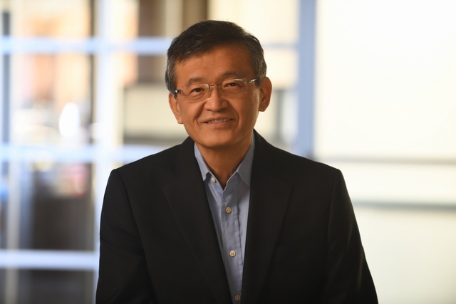 Tân CEO Intel bị nghi ngờ vì đầu tư vào hàng trăm công ty công nghệ Trung Quốc, bao gồm đối thủ SMIC- Ảnh 1. Tân CEO Intel bị nghi ngờ vì đầu tư vào hàng trăm công ty công nghệ Trung Quốc, bao gồm đối thủ SMIC- Ảnh 1.