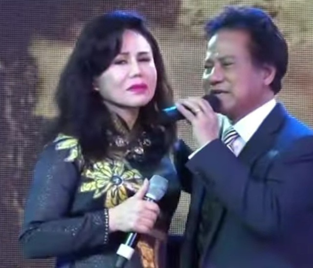 Thanh Tuyền nói Chế Linh: "Người tôi yêu nhưng không bao giờ lấy vì quá đen"- Ảnh 1. Thanh Tuyền nói Chế Linh: "Người tôi yêu nhưng không bao giờ lấy vì quá đen"- Ảnh 1.