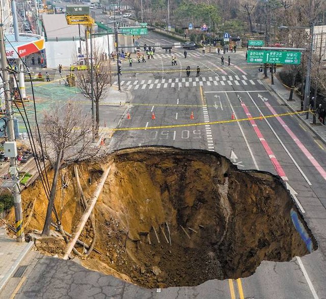 63 hố tử thần xuất hiện liên tiếp tại Seoul, người dân sống trong sợ hãi- Ảnh 2. 63 hố tử thần xuất hiện liên tiếp tại Seoul, người dân sống trong sợ hãi- Ảnh 2.