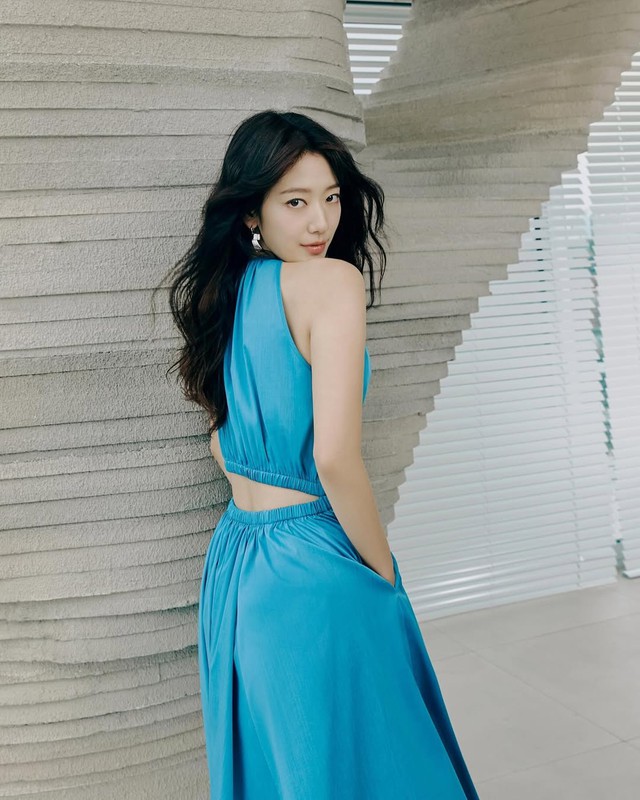 Park Shin Hye U35 visual trẻ măng nhưng vẫn hối hận vì không làm một điều sớm hơn- Ảnh 2. Park Shin Hye U35 visual trẻ măng nhưng vẫn hối hận vì không làm một điều sớm hơn- Ảnh 2.