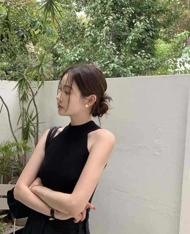 Cuộc sống bất ổn trong gia đình có người chồng lương 100 triệu- Ảnh 1. Cuộc sống bất ổn trong gia đình có người chồng lương 100 triệu- Ảnh 1.