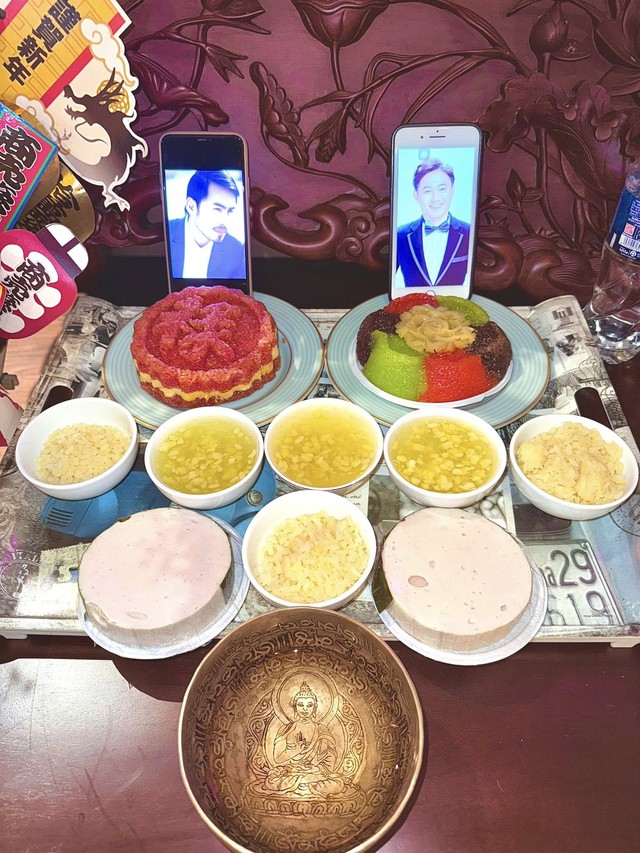 Trương Nam Thành làm cơm cúng cho Quý Bình và một nam nghệ sĩ qua đời đã 10 năm- Ảnh 2. Trương Nam Thành làm cơm cúng cho Quý Bình và một nam nghệ sĩ qua đời đã 10 năm- Ảnh 2.
