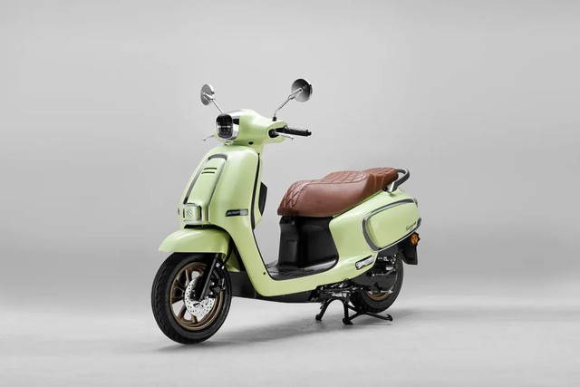 Suzuki âm thầm ra mắt mẫu xe tay ga 125cc đẹp hơn nhiều các đối thủ đến từ Honda hay Yamaha mà giá chỉ hơn 35 triệu đồng- Ảnh 11. Suzuki âm thầm ra mắt mẫu xe tay ga 125cc đẹp hơn nhiều các đối thủ đến từ Honda hay Yamaha mà giá chỉ hơn 35 triệu đồng- Ảnh 11.