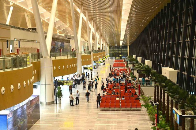 Bên trong Nhà ga hành khách hiện đại nhất Việt Nam, chuyến bay khai trương chính thức cất cánh- Ảnh 7. Bên trong Nhà ga hành khách hiện đại nhất Việt Nam, chuyến bay khai trương chính thức cất cánh- Ảnh 7.