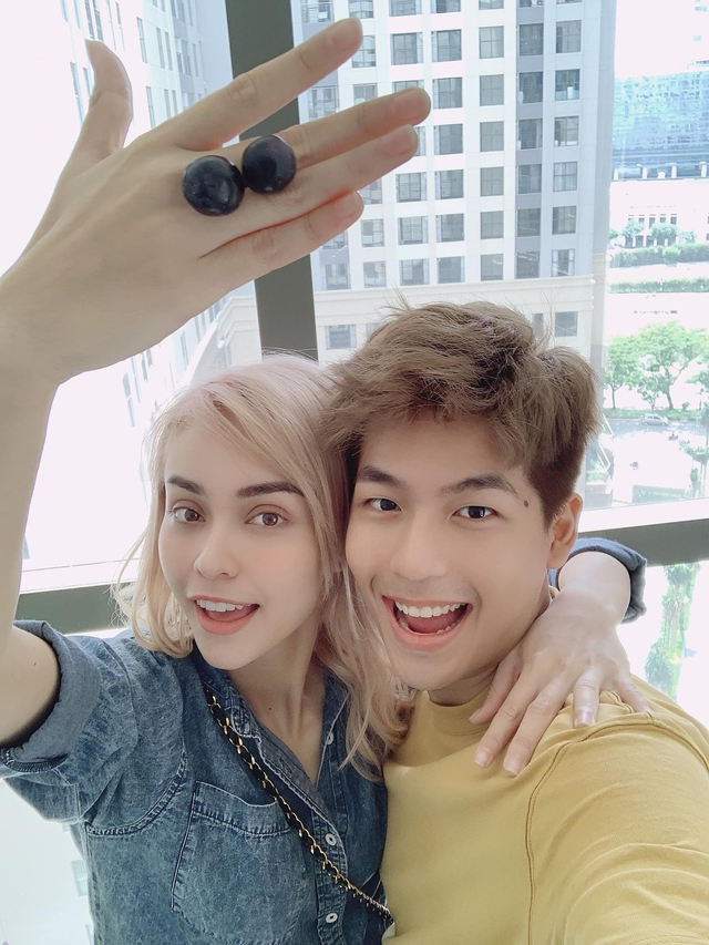 Quốc Anh bị tấn công: Đã có bạn gái, "xào couple" với Hoa hậu Tiểu Vy chỉ là chiêu tò?- Ảnh 7. Quốc Anh bị tấn công: Đã có bạn gái, "xào couple" với Hoa hậu Tiểu Vy chỉ là chiêu tò?- Ảnh 7.