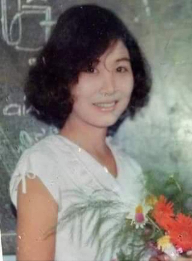Nữ NSND nổi tiếng cả nước: "Tôi rụng rời tay chân vì được anh Trịnh Công Sơn hỏi"- Ảnh 1. Nữ NSND nổi tiếng cả nước: "Tôi rụng rời tay chân vì được anh Trịnh Công Sơn hỏi"- Ảnh 1.