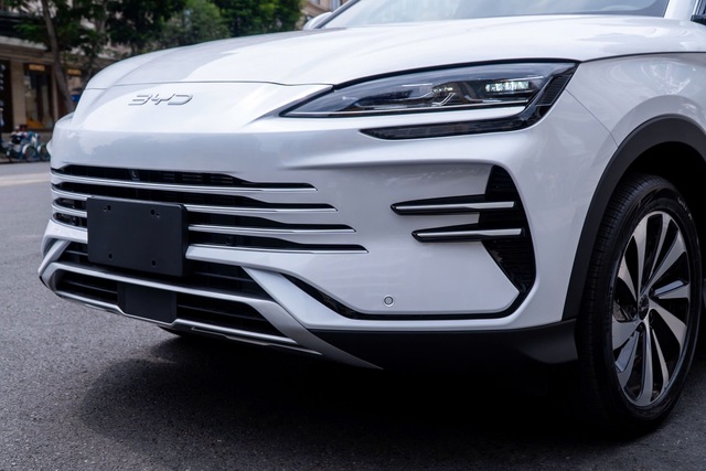 Ngắm mẫu crossover mới "ăn xăng như ngửi" 1L/100 km vừa về Việt Nam: Đẹp và còn gì?- Ảnh 5. Ngắm mẫu crossover mới "ăn xăng như ngửi" 1L/100 km vừa về Việt Nam: Đẹp và còn gì?- Ảnh 5.