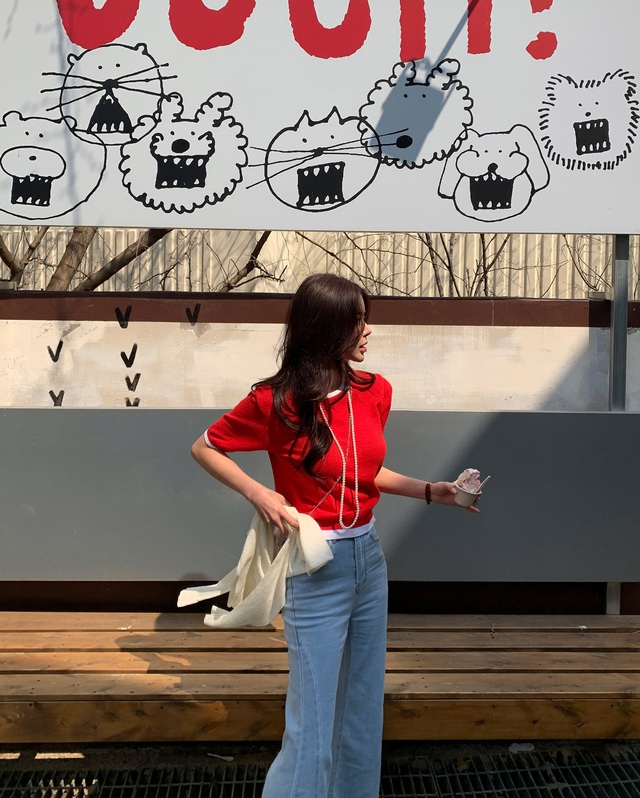 Vượt mặt áo thun, đây là mẫu áo "hot" nhất hiện tại với 10 cách mặc sang xịn xuất sắc- Ảnh 7. Vượt mặt áo thun, đây là mẫu áo "hot" nhất hiện tại với 10 cách mặc sang xịn xuất sắc- Ảnh 7.