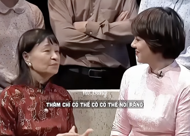 Giọng đọc huyền thoại tái hiện lại bản tin chiến thắng ngày 30/4, MC Diễm Quỳnh vỡ òa xúc động- Ảnh 2. Giọng đọc huyền thoại tái hiện lại bản tin chiến thắng ngày 30/4, MC Diễm Quỳnh vỡ òa xúc động- Ảnh 2.