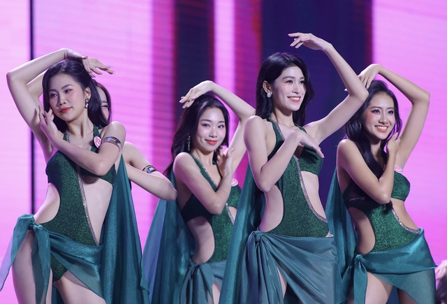 Chung khảo Hoa hậu Việt Nam 2024: 41 thí sinh nóng bỏng với bikini- Ảnh 5. Chung khảo Hoa hậu Việt Nam 2024: 41 thí sinh nóng bỏng với bikini- Ảnh 5.