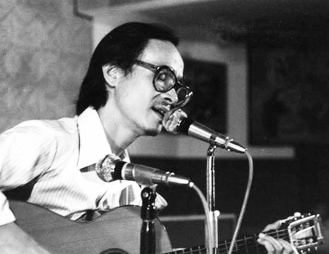 Gợi ý setlist hoành tráng nhất cho “concert quốc gia”, hàng triệu người trẻ đang nô nức tập văn nghệ cực nhiệt!- Ảnh 2. Gợi ý setlist hoành tráng nhất cho “concert quốc gia”, hàng triệu người trẻ đang nô nức tập văn nghệ cực nhiệt!- Ảnh 2.