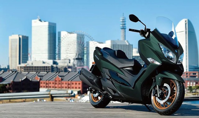 Suzuki bất ngờ ra mắt mẫu xe tay ga khiến nhiều người phải 'yêu' ngay từ cái nhìn đầu tiên- Ảnh 2. Suzuki bất ngờ ra mắt mẫu xe tay ga khiến nhiều người phải 'yêu' ngay từ cái nhìn đầu tiên- Ảnh 2.