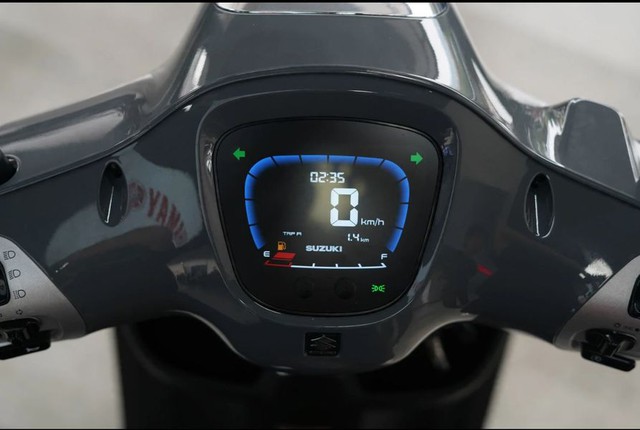 Suzuki US125: Chiếc xe tay ga cổ điển hoàn toàn mới của nhà Suzuki, dù hấp dẫn nhưng chưa trọn vẹn!- Ảnh 6. Suzuki US125: Chiếc xe tay ga cổ điển hoàn toàn mới của nhà Suzuki, dù hấp dẫn nhưng chưa trọn vẹn!- Ảnh 6.