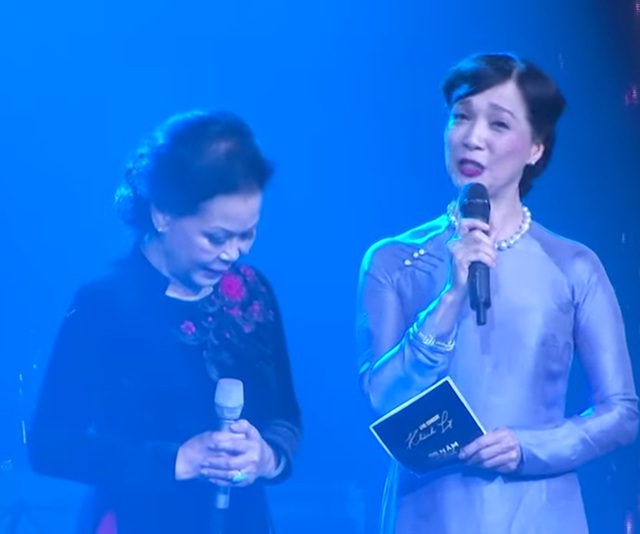 Nữ NSND nói danh ca Khánh Ly: "Chị ơi, không dễ thế đâu! Chị vẫn còn nặng nợ lắm"- Ảnh 2. Nữ NSND nói danh ca Khánh Ly: "Chị ơi, không dễ thế đâu! Chị vẫn còn nặng nợ lắm"- Ảnh 2.